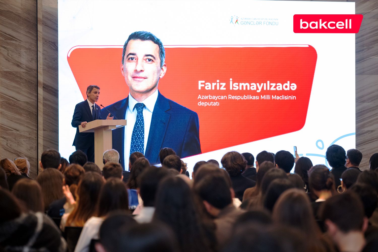 Bakcell və Gənclər Fondu “İnnovasiya və Süni İntellekt” üzrə təqaüd proqramını elan edir